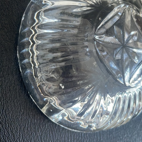 NWOT: Glass Ashtray . NEW - Picture 5 of 5